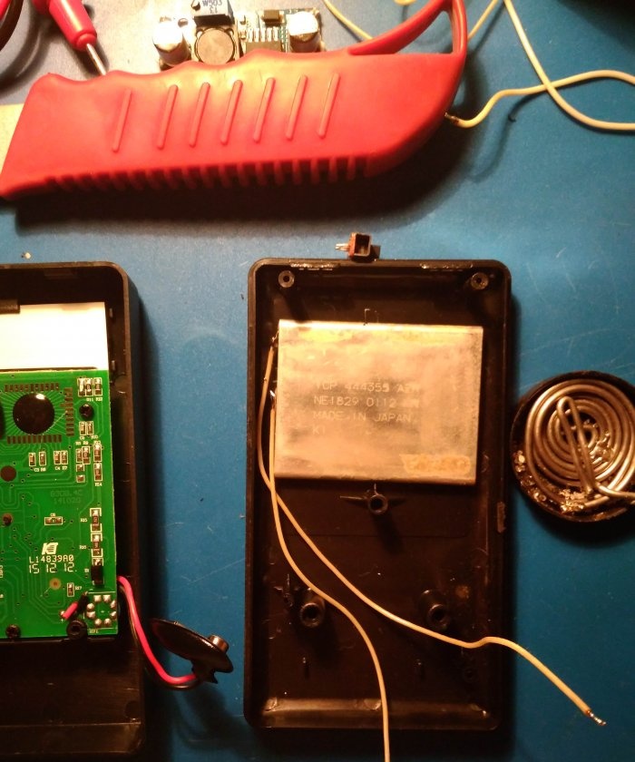 Converting a multimeter to li-ion with charging