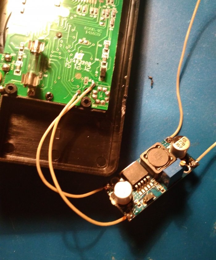 Converting a multimeter to li-ion with charging