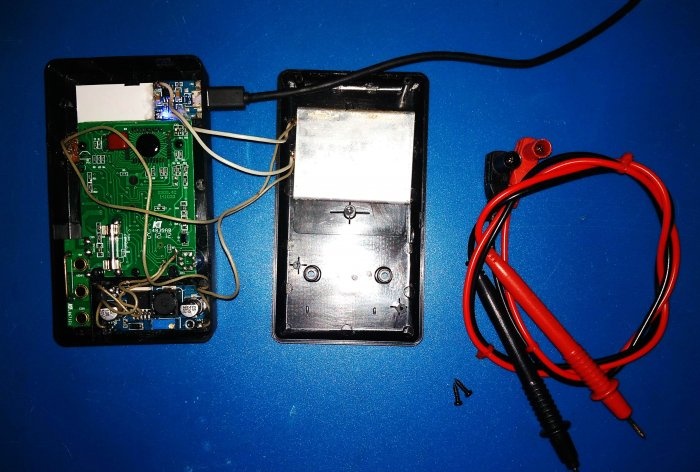 Converting a multimeter to li-ion with charging