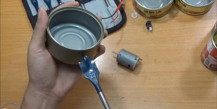 Tin can blower