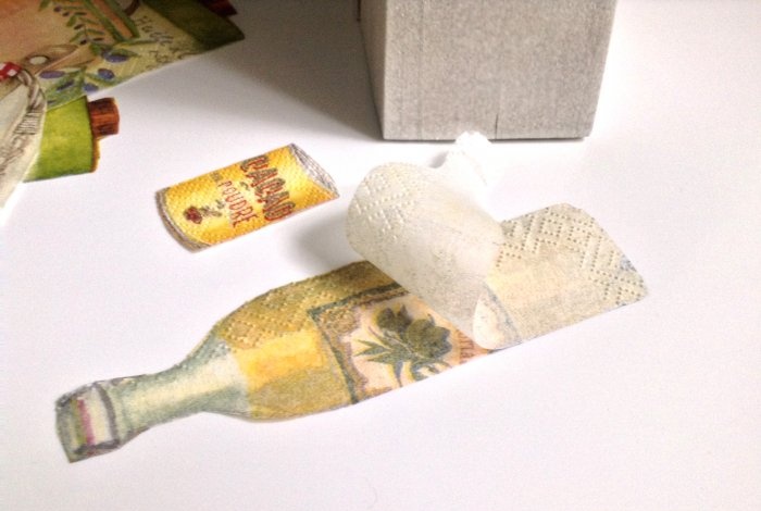 Decoupage knife holder