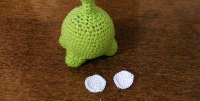 Little sweet tooth Om Nom crochet