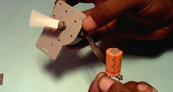 How to start a stepper motor without electronics