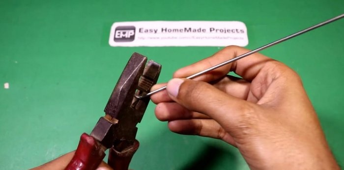 How to make a water pump from PVC pipes