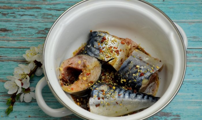 Mackerel pieces on the grill