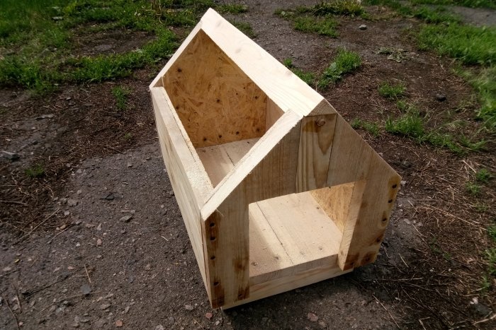 DIY dog house