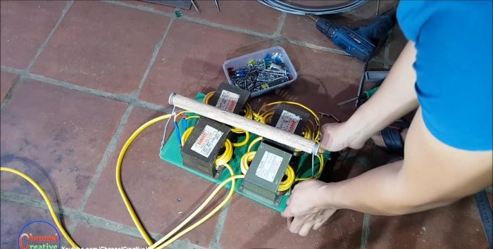 Welding machine made of four microwave ovens