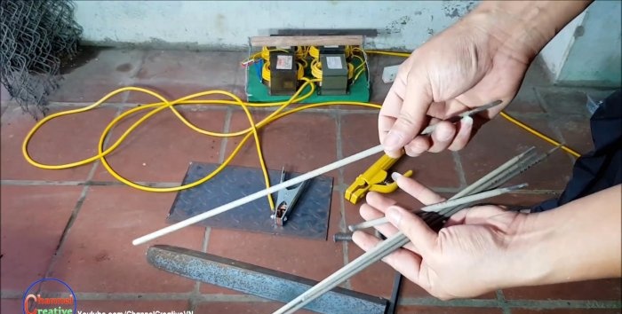 Welding machine made of four microwave ovens