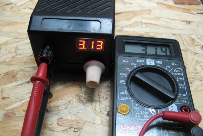 Simple regulated power supply