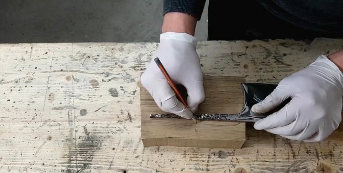 Restoring a completely rusty kitchen cleaver