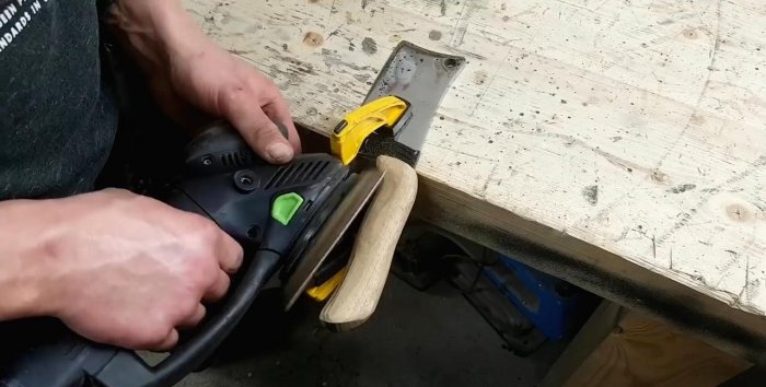 Restoring a completely rusty kitchen cleaver