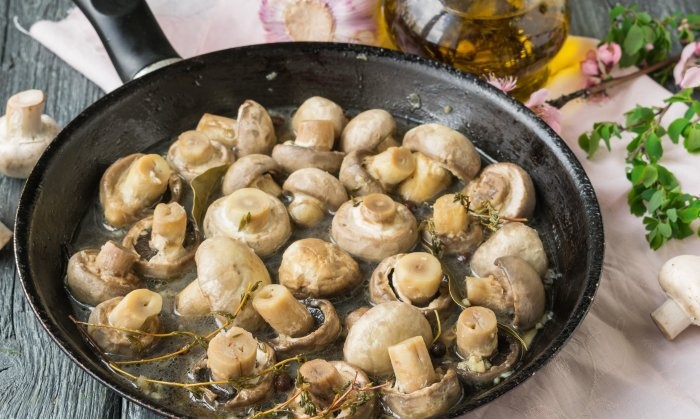 Quick marinated champignons in 1 day