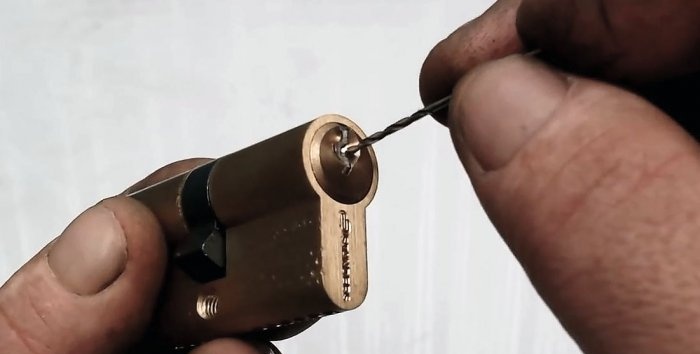 How to get a key piece out of a lock