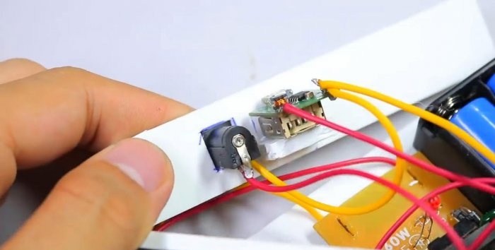 How to make a 220 V Power Bank