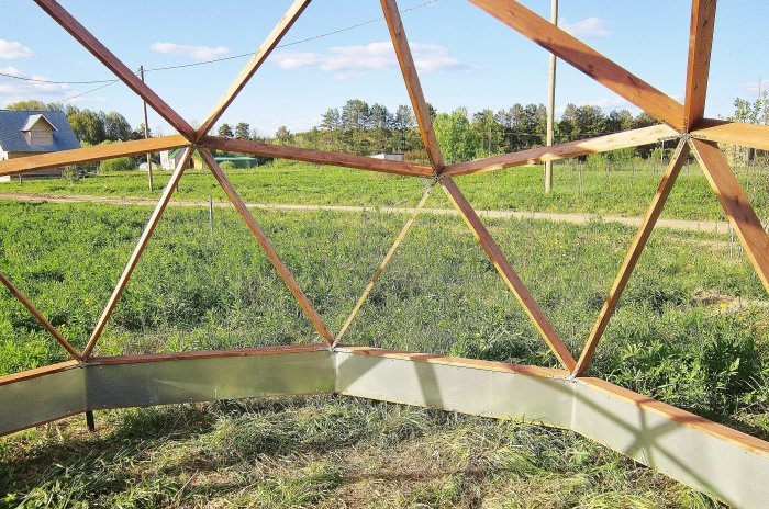 How to make a dome greenhouse with your own hands