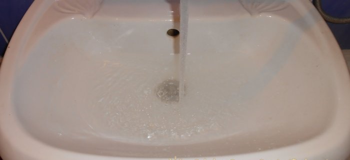 How to clear a clogged sink at home