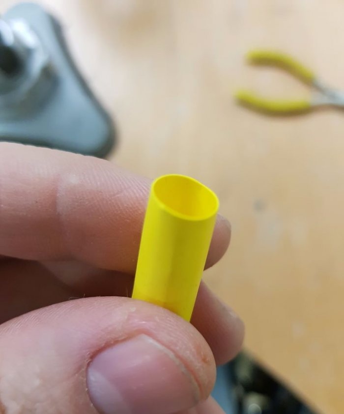 How to quickly make a self-locking nut