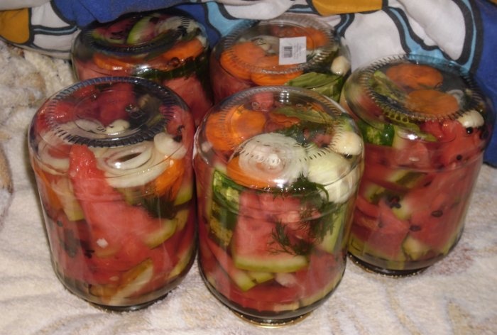 Pickled watermelon