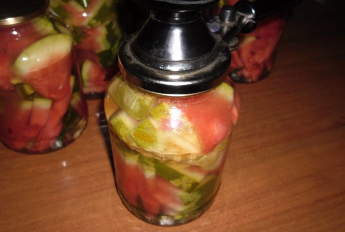 Pickled watermelon