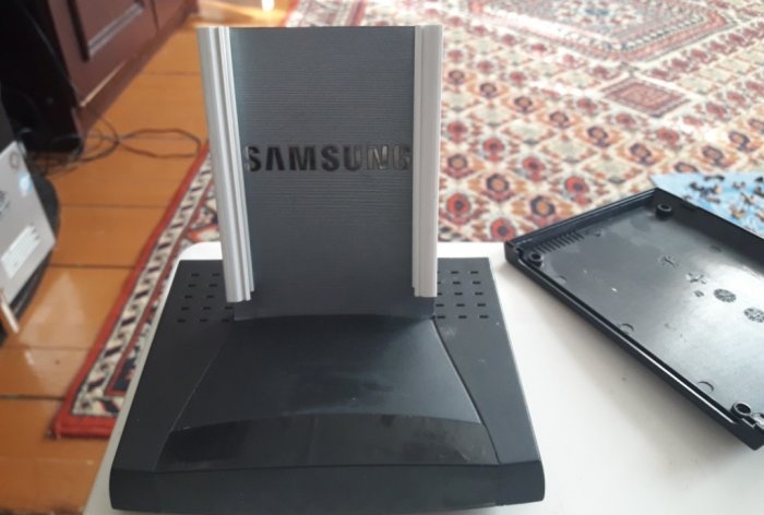 Phone docking station made from scrap materials