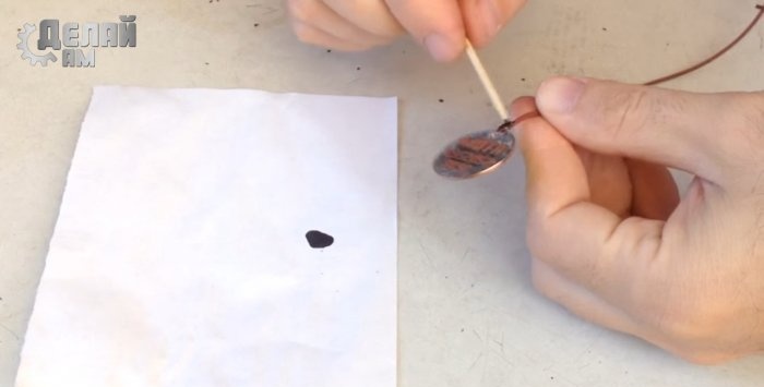 Transferring a design to a coin