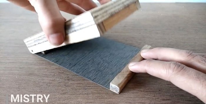 DIY magnetic brush