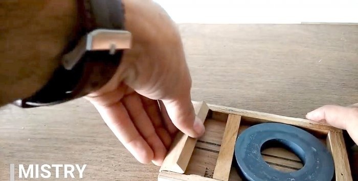 DIY magnetic brush