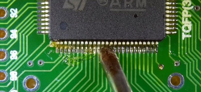 How to solder SMD elements manually