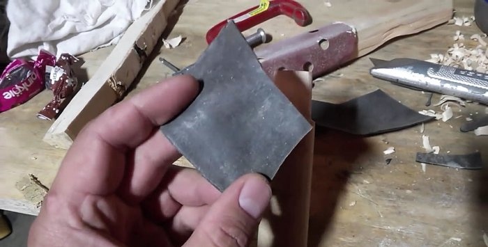 How to firmly fit a hammer onto a handle without a wedge