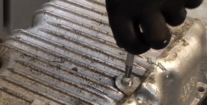 How to Remove a Broken Bolt or Stud from a Deep Hole