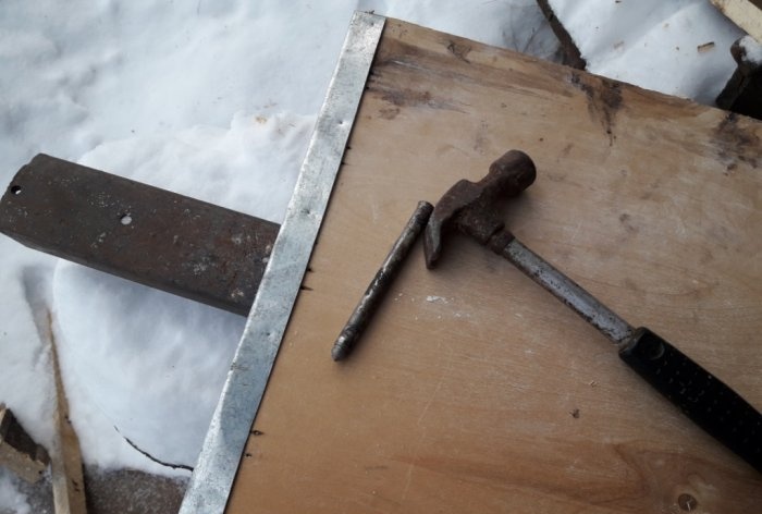 DIY wooden snow shovel