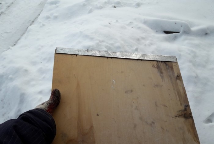 DIY wooden snow shovel