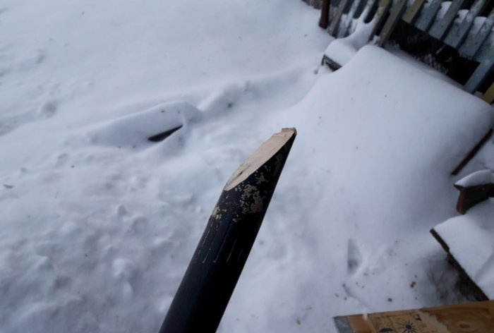 DIY wooden snow shovel