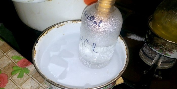 Making hydrochloric acid at home