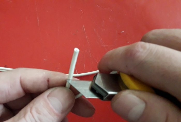 Twisting of wires without soldering that cannot be broken