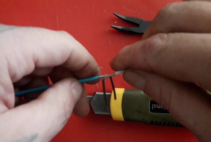 Twisting of wires without soldering that cannot be broken