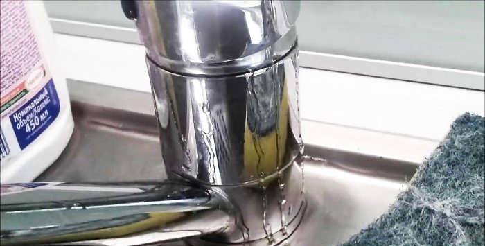 The faucet is leaking, repairing a single lever mixer