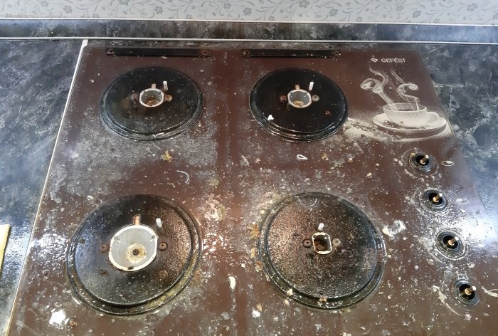 The most effective way to clean your cooktop