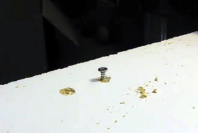 How to repair a broken screw hole in chipboard