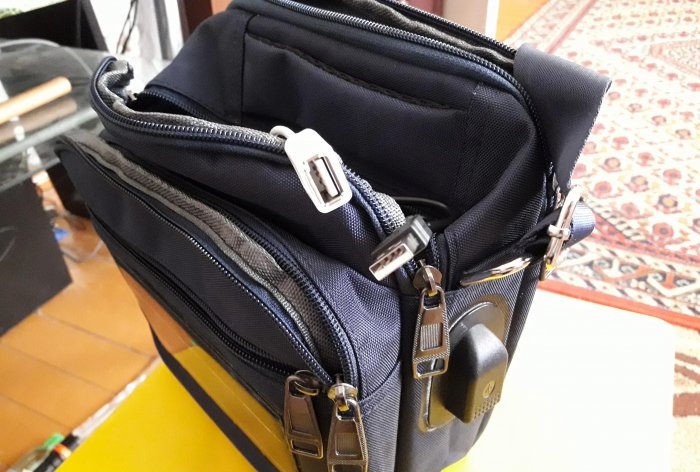 Comment fabriquer un sac avec un chargeur de batterie