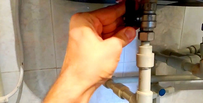 How to revive a ball valve if it is jammed