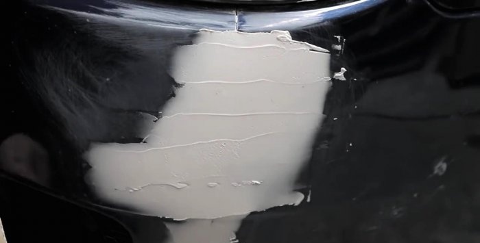 How to repair a crack on a car bumper