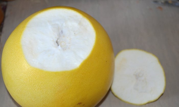 How to clean pomelo - benefit or harm