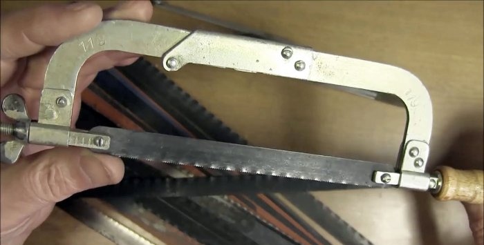 Method for shortening a hacksaw blade for metal