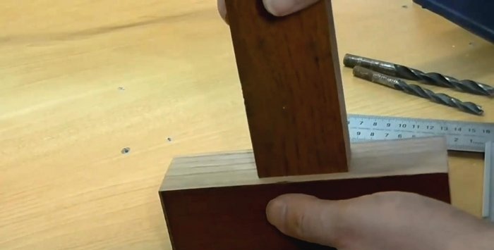 Making a tenon socket using a drilling machine