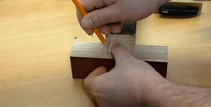 Making a tenon socket using a drilling machine