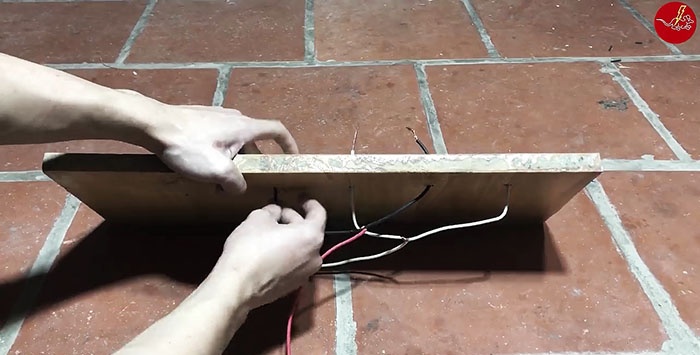 How to make a 12 volt electric trap for mice and rats