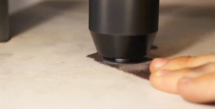 How to accurately drill a side hole in a round workpiece