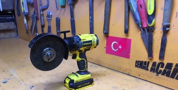 Do-it-yourself grinding cutting attachment for a screwdriver