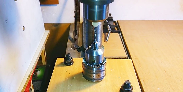 Drilling machine centering attachment for precision drilling